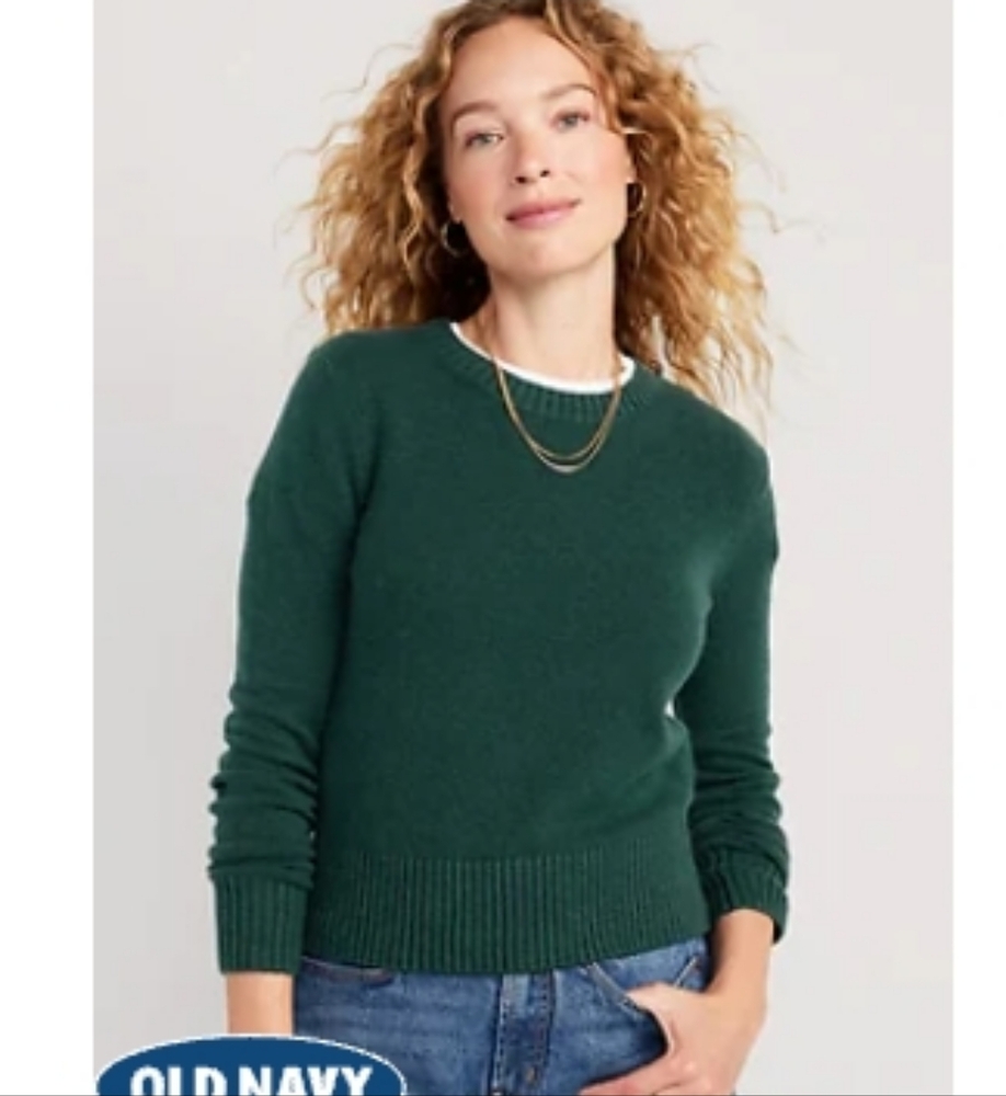 NWT OLD NAVY Emerald Isle Soft Crew Sweater